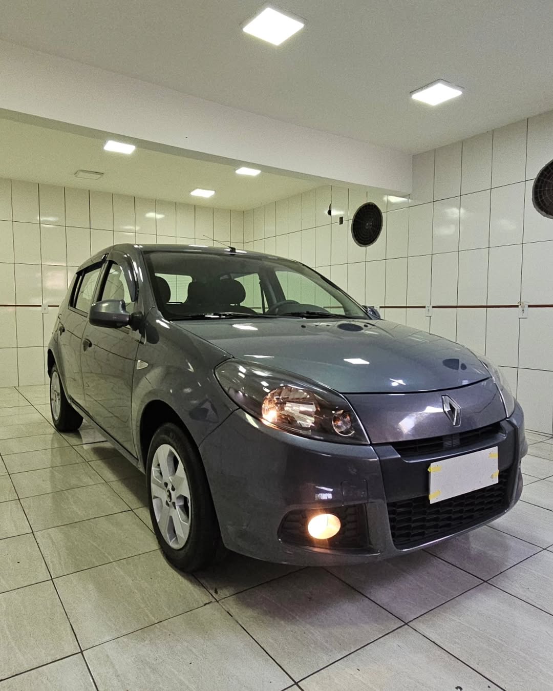 RENAULT SANDERO EXPRESSION 1.6 HI-TORQUE 8V MANUAL 5P – 2014