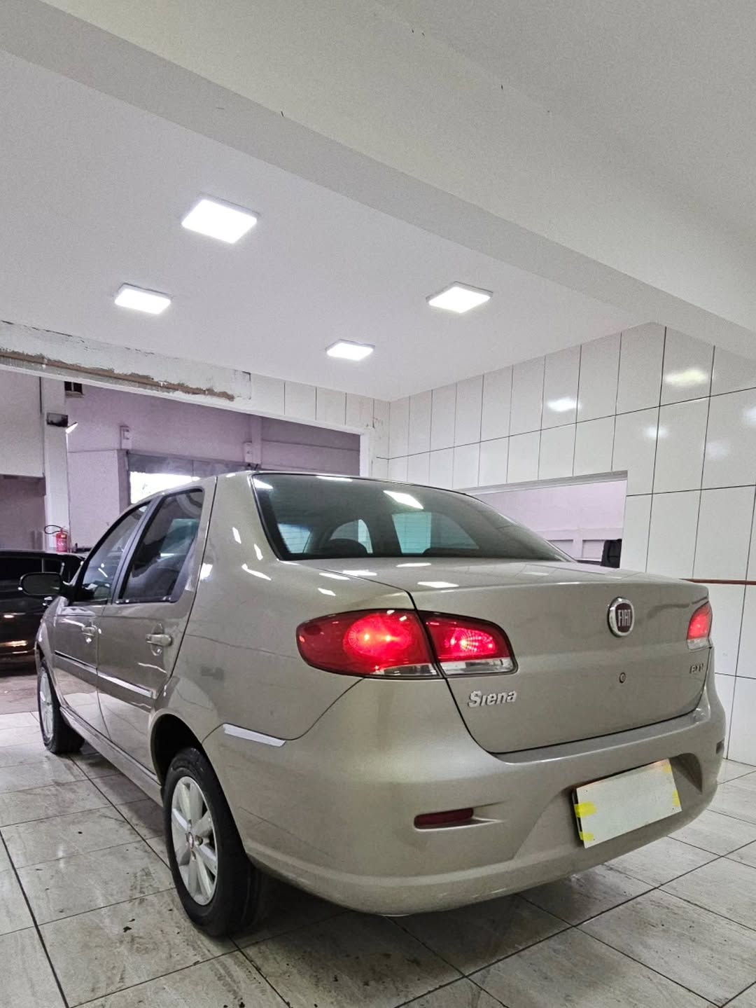 FIAT SIENA ELX 1.4 MPI FIRE 8V FLEX + GNV 4P MANUAL – 2009