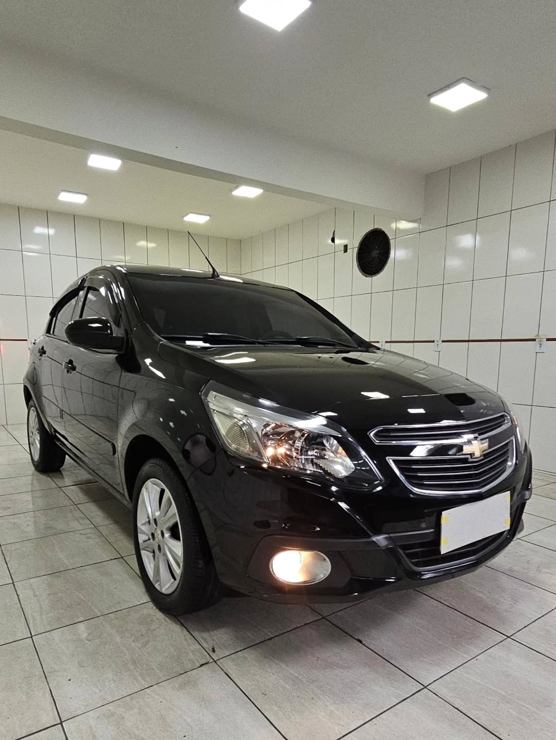 CHEVROLET AGILE LTZ 1.4 MPFI 8V FLEXPOWER 5P MANUAL – 2014